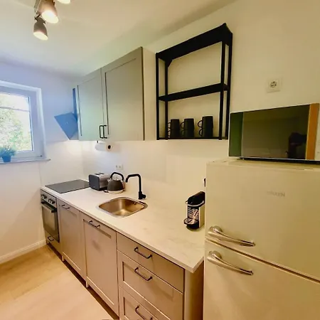 Apartment Genter Base - Self Check-in, Smart-tv, Balkon