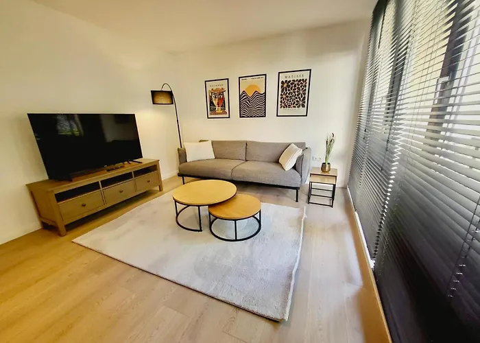 Genter Base - Self Check-in, Smart-tv, Balkon *